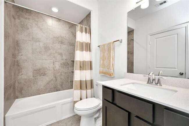 Foto del edificio - 11012 Mikula Dr