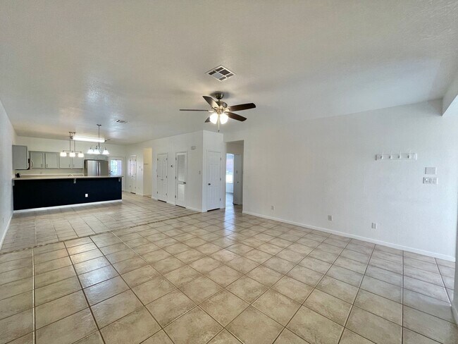 Foto del edificio - 2703 Edgefield St