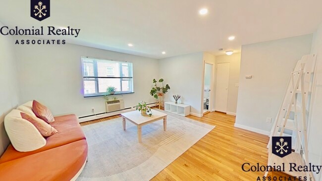 Building Photo - 55 Colborne Rd