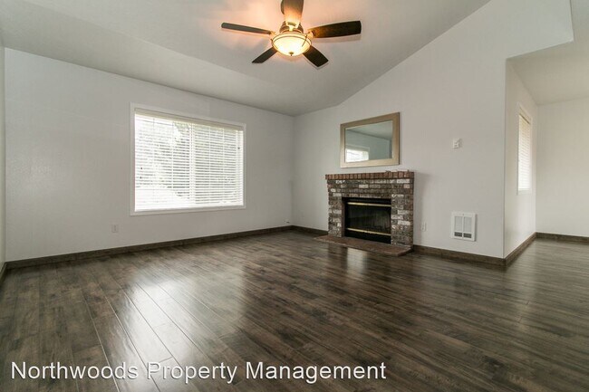 Building Photo - 3 br, 2.5 bath House - 2719 31st Street