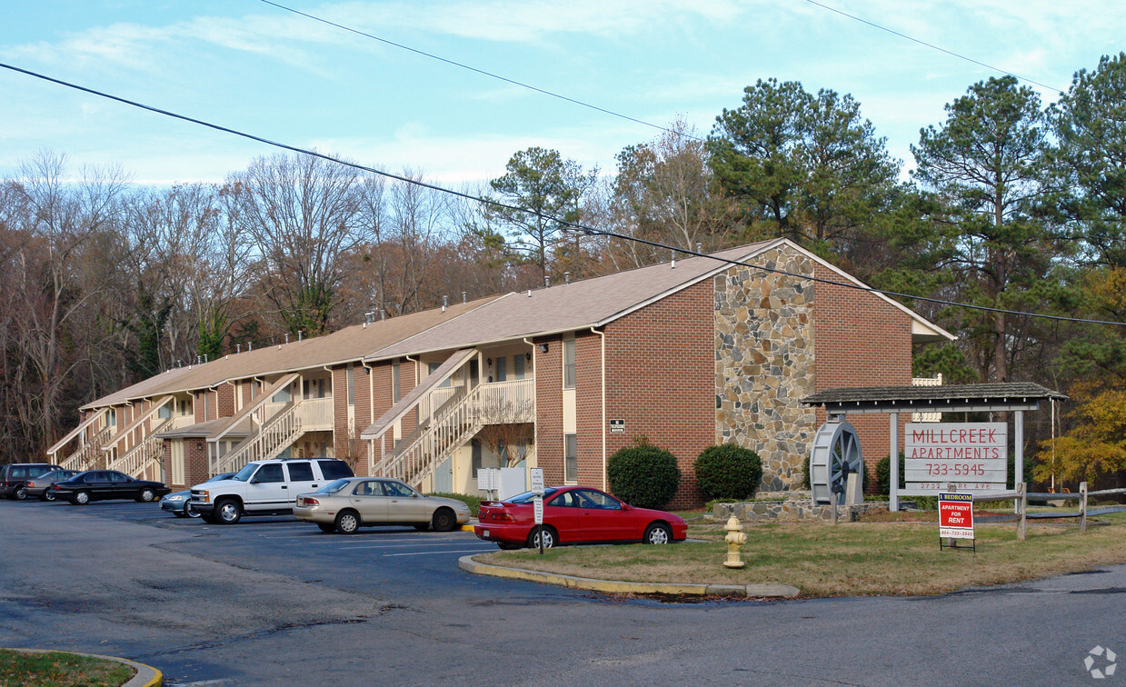 Primary Photo - Mill Creek Apartments