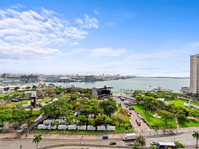 Building Photo - 50 Biscayne Blvd