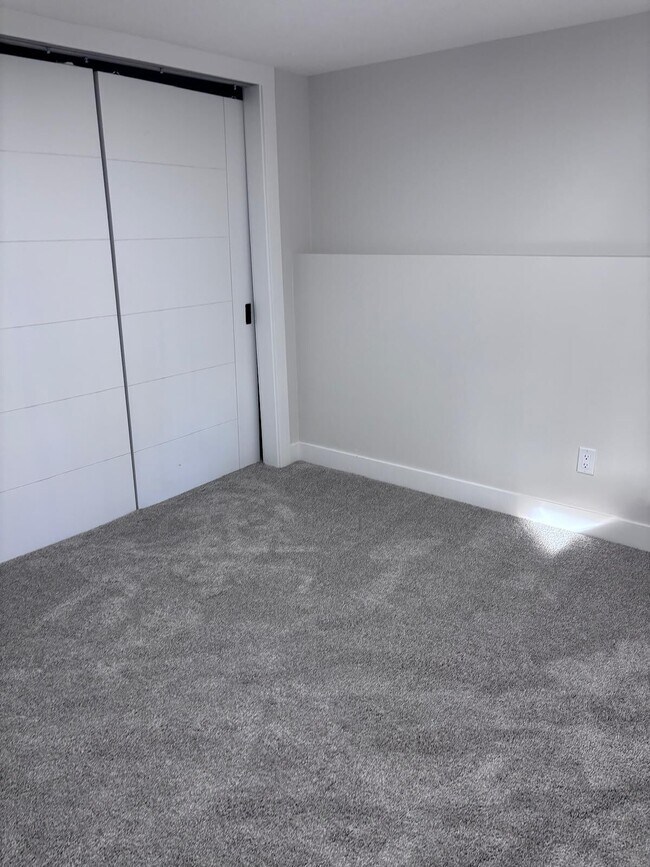 Photo du bâtiment - 70 Edgebank Cir NW