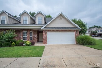 Building Photo - 485 S Pierremont Dr