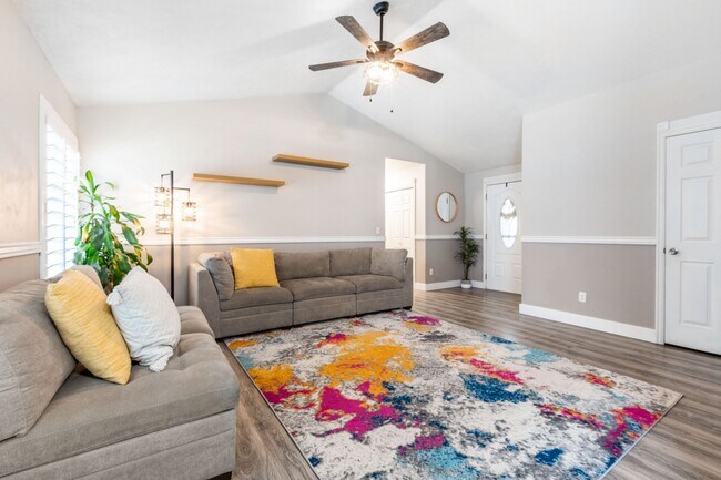 Foto del edificio - 6002 W Olympiad Ln