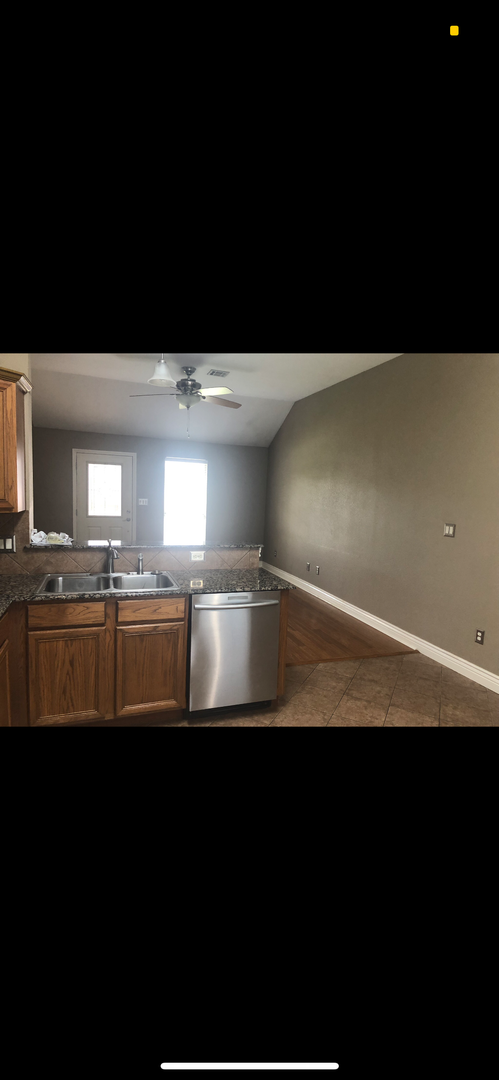 Building Photo - LUMBERTON 3/2 House for RENT!