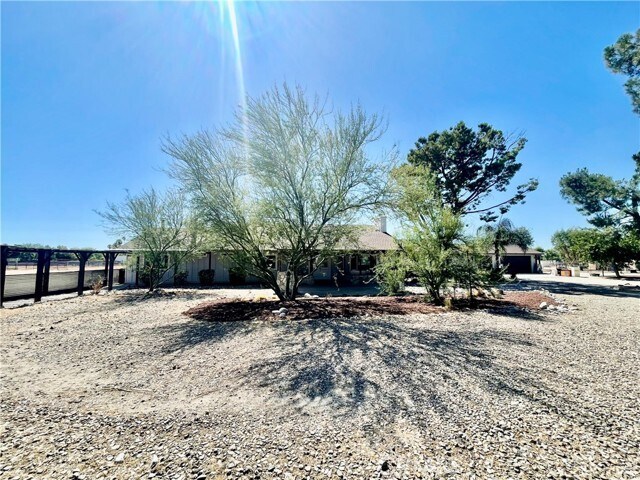 Foto principal - 22545 Alessandro Ave N