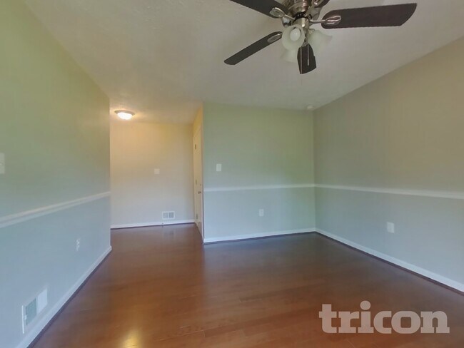Foto del edificio - 1203 Addison Ct