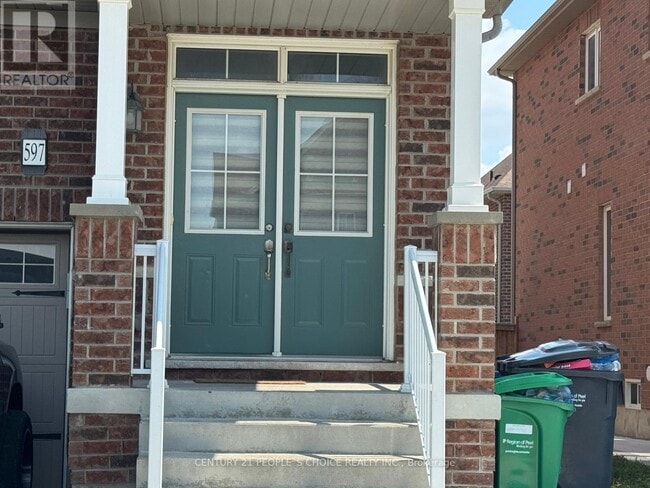 Building Photo - 597 Remembrance Rd