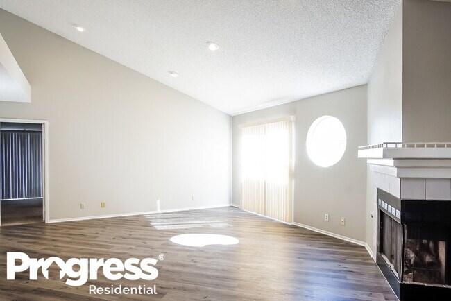 Building Photo - 412 Clifton Heights Dr