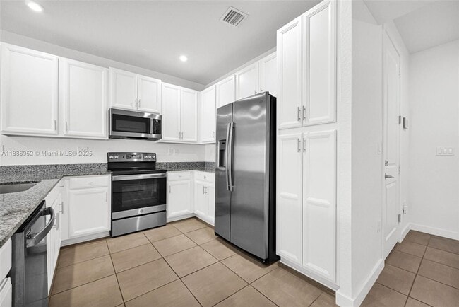 Foto del edificio - 10817 SW 233rd St