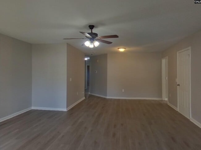 Building Photo - 1 Tomafield Ct