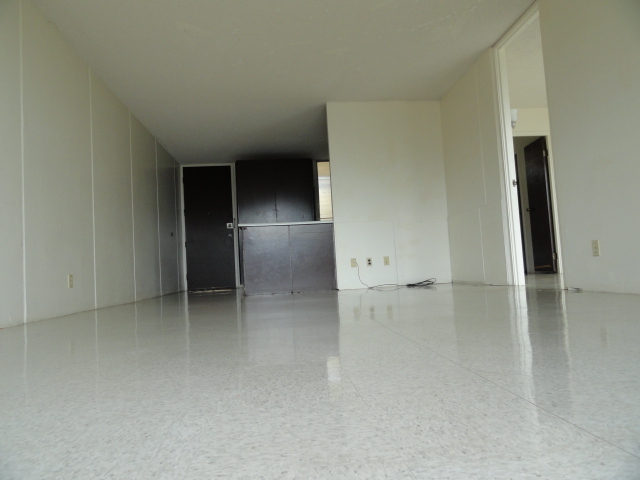 Building Photo - 95 Waikalani Pl
