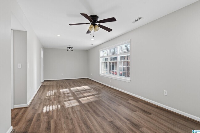 Foto del edificio - 2087 Montreat Cir