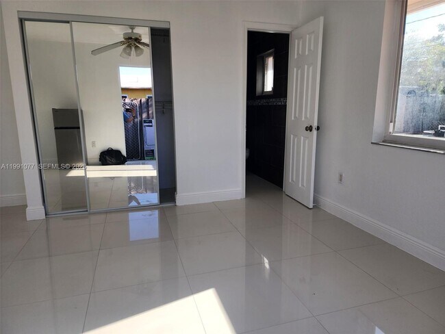 Foto del edificio - 16101 SW 97th Ave