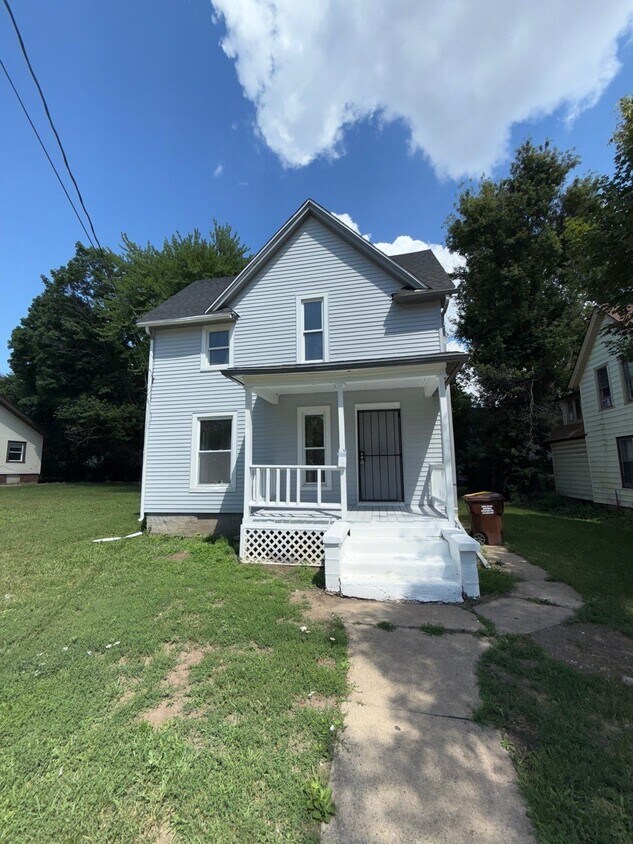 Foto principal - 209 Irving Ave
