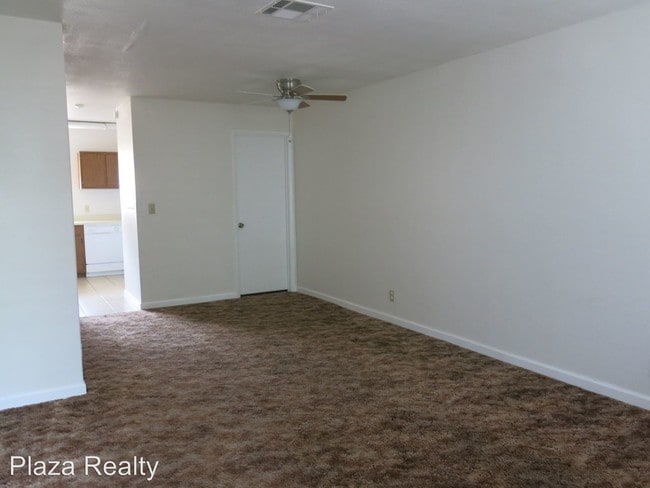 Building Photo - 1303 Darlene Way