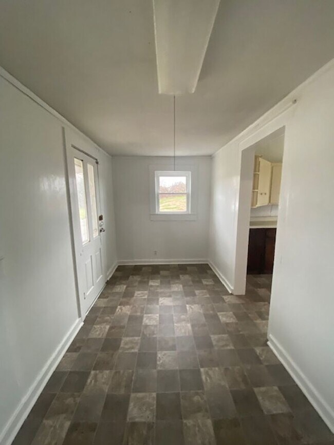 Building Photo - 3004 Bates Pike SE Cleveland TN 37323