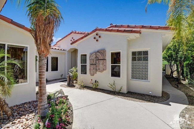 Building Photo - 4 br, 4.5 bath House - 455 Indian Ridge Dr