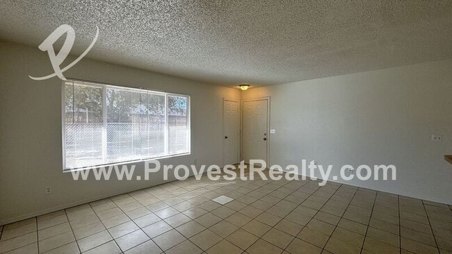 Foto del edificio - 21212 Multnomah Rd