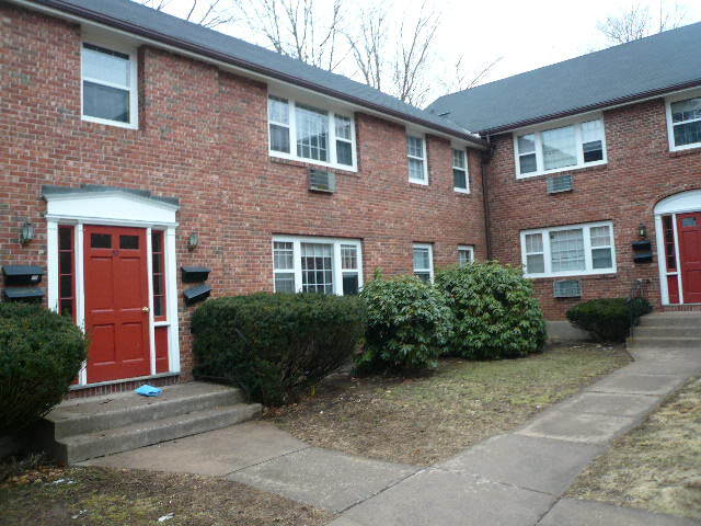 Building Photo - 63 Charter Oak St