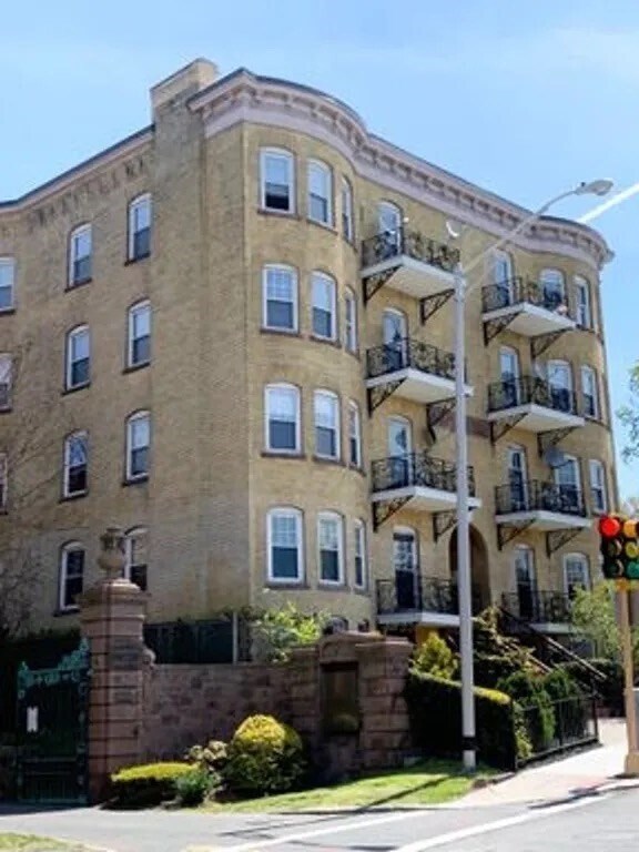 Foto principal - 175 Maple St