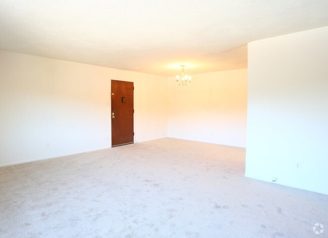 Interior Photo - Hollow Run Apartments