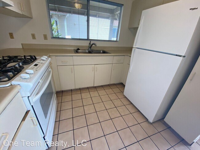 Building Photo - 2 br, 2 bath House - 91-1040 Palala St,