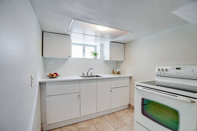 Photo du bâtiment - 1-27 Garfield Av S