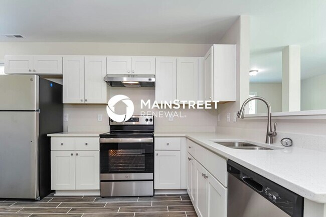 Foto del edificio - 4 Bedroom Pet-Friendly Home in Durham, NC with Main Street Renewal