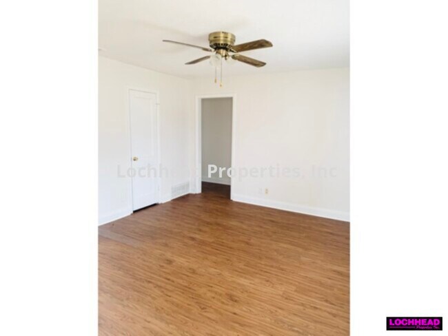 Foto del edificio - 2637 Marbella Ln