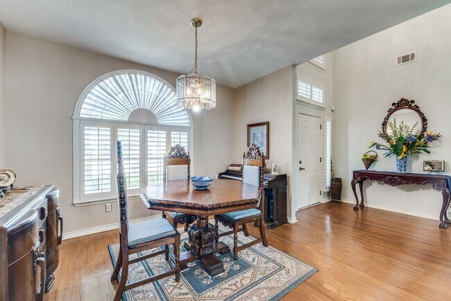 Foto del edificio - Available August 15th | 4 Bd, 2ba for Leas...