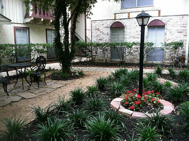 Foto del edificio - 1275 Witte Rd