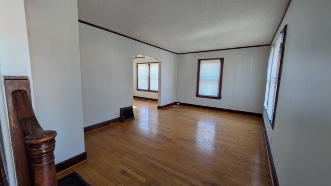 Building Photo - 1109 SW 19th St