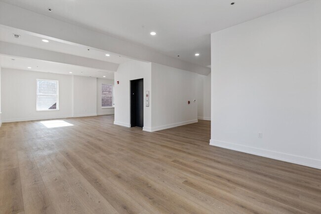 Foto del edificio - 713 Market St
