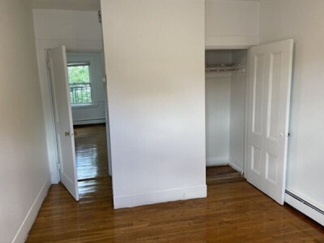 Photo - Kendall Sq. 1 Bedroom Apt. 9/1 - NO BROKER FEE