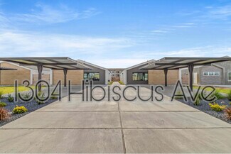 Building Photo - 1304 E Hibiscus Ave