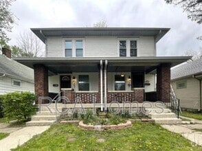 Building Photo - 367 S Grand Ave