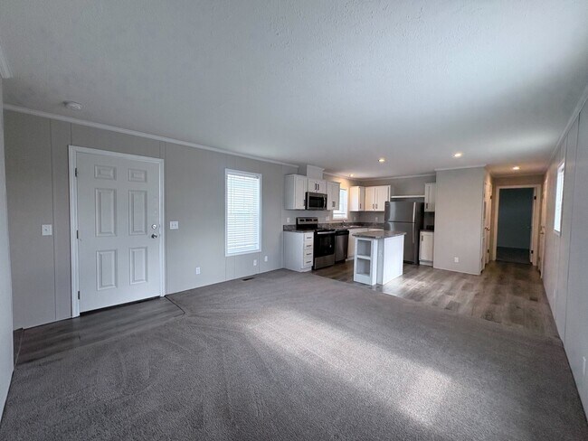 Foto del edificio - 10610 State Rte 762