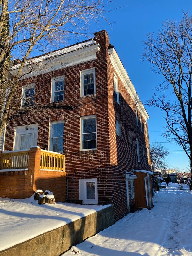 Foto del edificio - 3629 W Garrison Ave