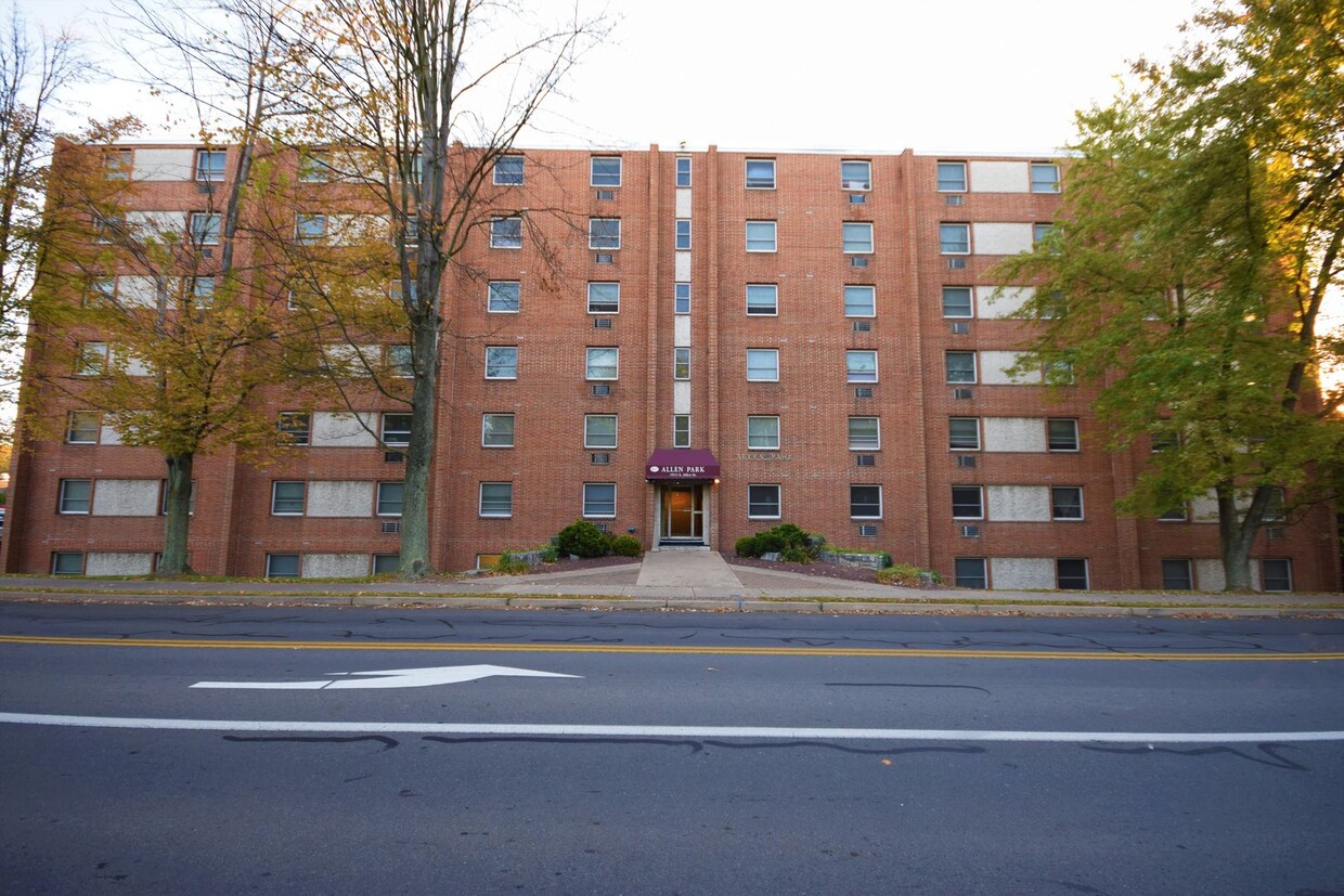 Primary Photo - Allen Park at Allen & Pugh