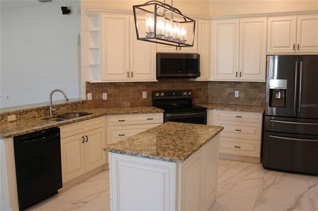 Foto del edificio - 4423 Useppa Dr