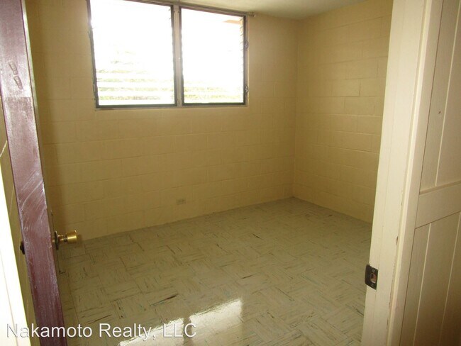 Building Photo - 94-102-102 Pupunohe St