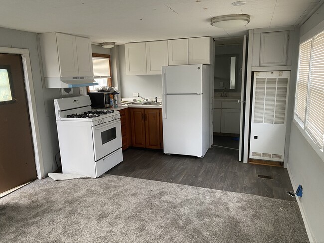 Foto del edificio - 20 Woodland Dr