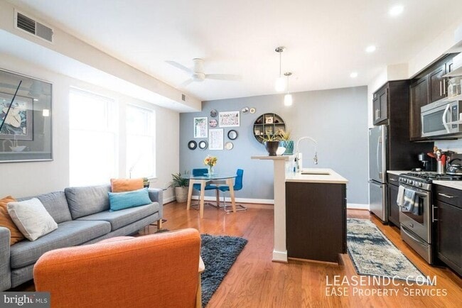 Foto del edificio - 4800 Georgia Ave NW