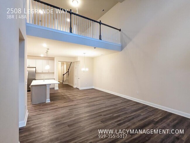Building Photo - 2508 Legrande Way