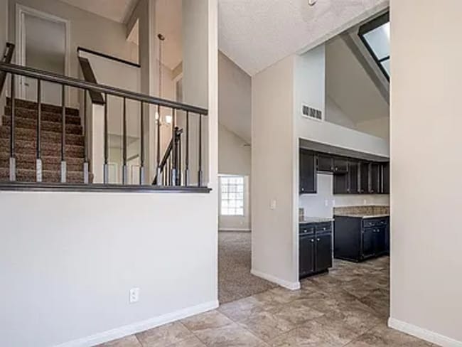 Building Photo - Gorgeous 2 Story Home Fully Upgraded – Move-In Ready!- 4 bedroom 3 bath