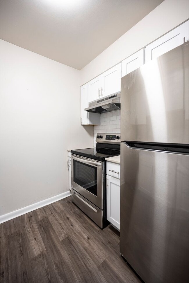 Interior Photo - Rosewood Apartments