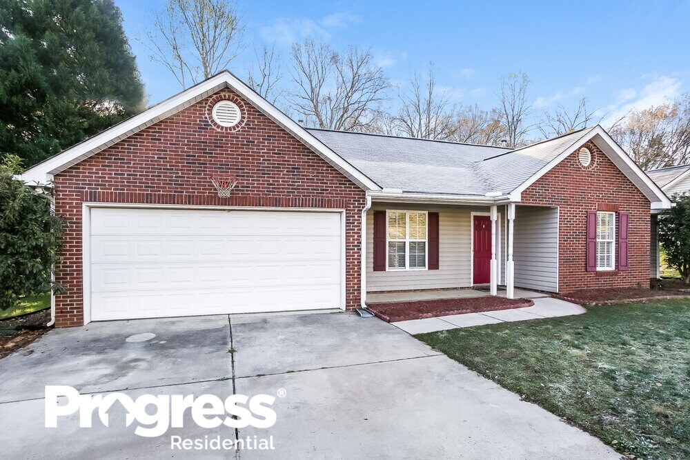 11116 Astoria Dr, Charlotte, NC 28262 House Rental in Charlotte, NC