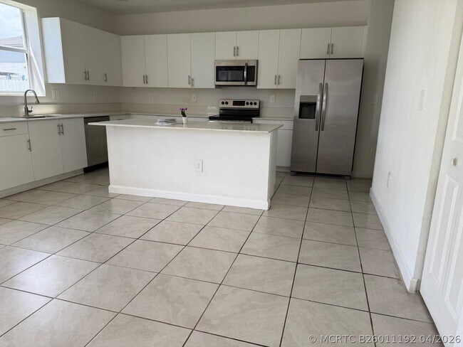 Foto del edificio - 12736 SW 211th St